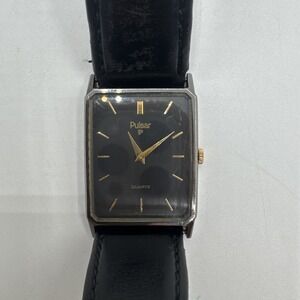 VINTAGE PULSAR Quartz WATCH V250-5210 Japan 1986 Black Face Gold Hands Rare